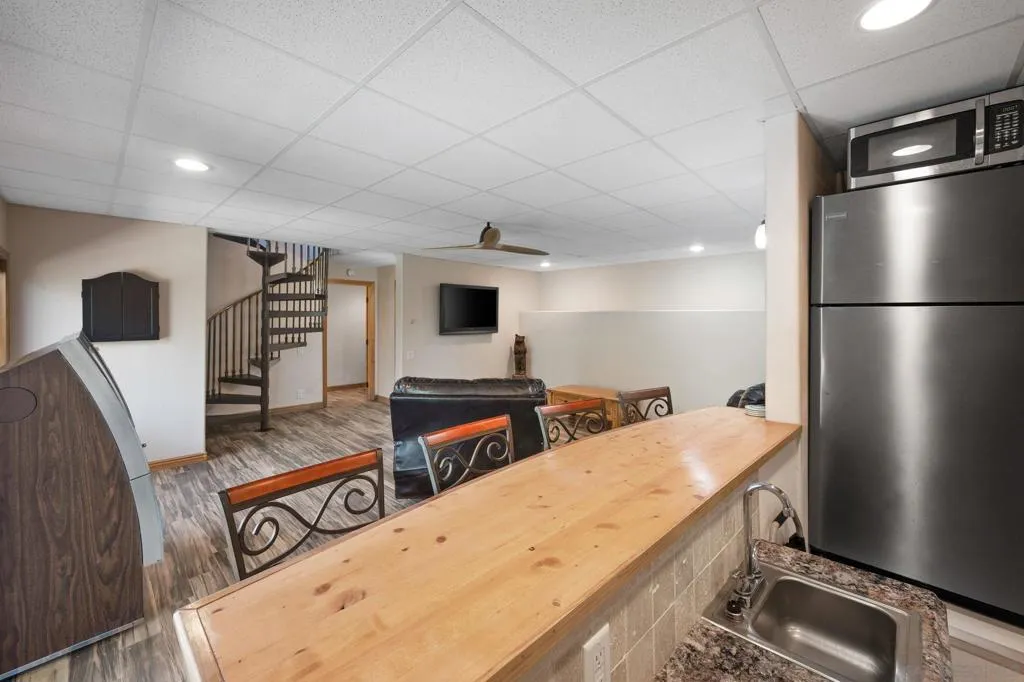 27720 Saunders Meadow Rd, Idyllwild, California 92549 home-pic-27